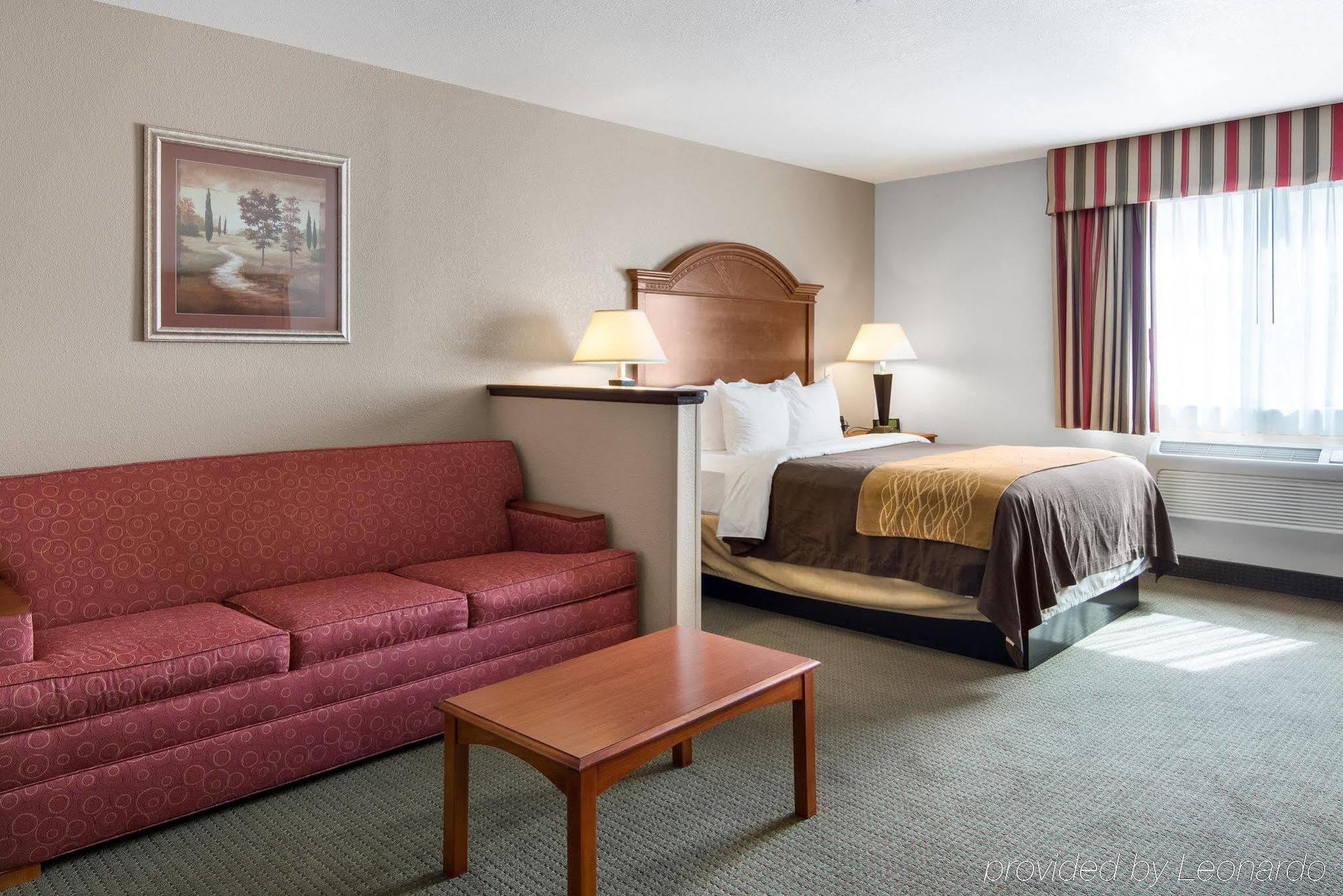 Comfort Inn & Suites South Hill I-85 Экстерьер фото