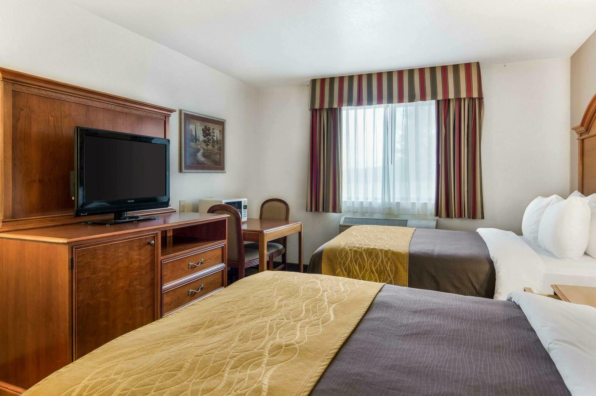 Comfort Inn & Suites South Hill I-85 Экстерьер фото