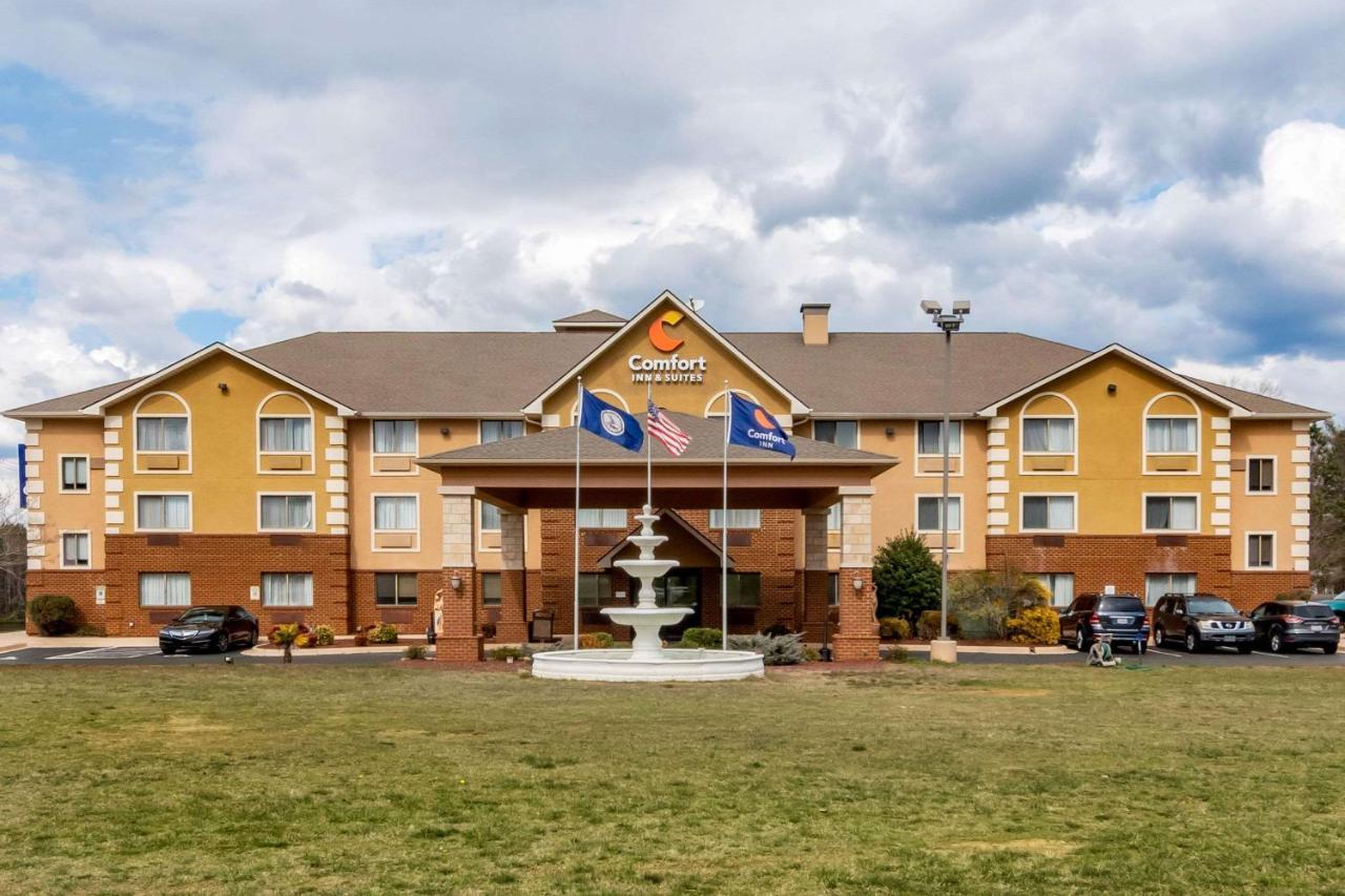 Comfort Inn & Suites South Hill I-85 Экстерьер фото