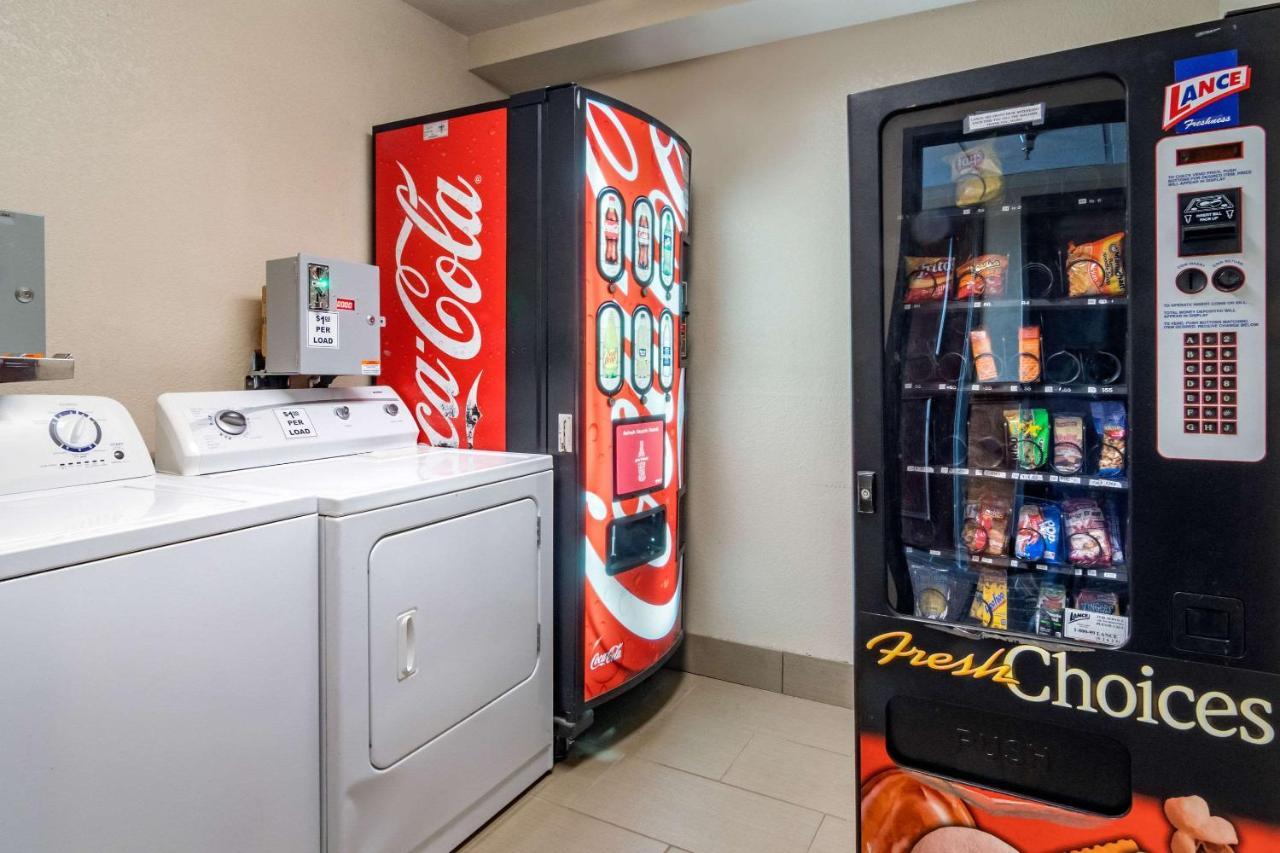 Comfort Inn & Suites South Hill I-85 Экстерьер фото